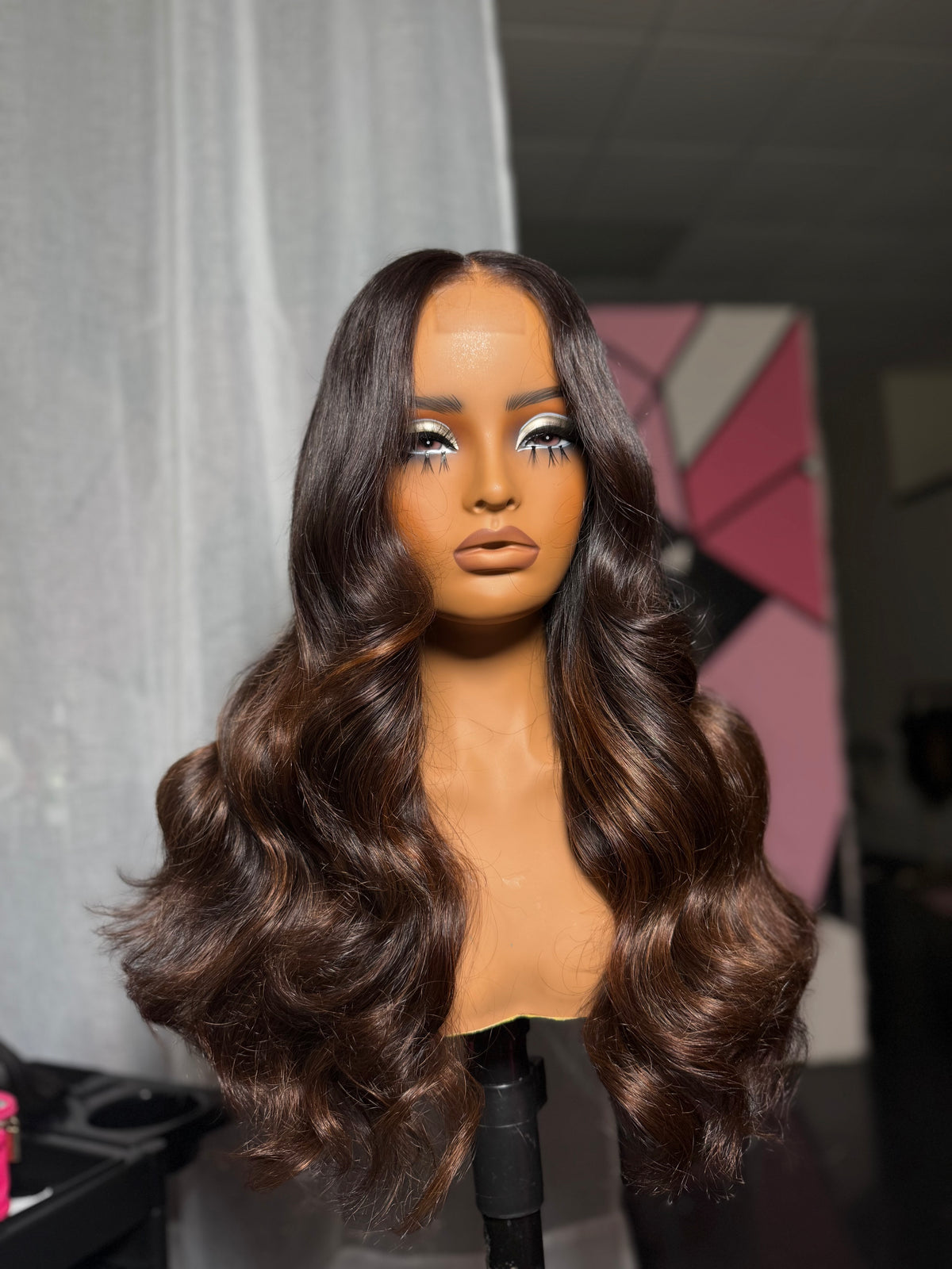 "Brianna" - 20" Body Wave (Med - 2x6 Closure) RTS