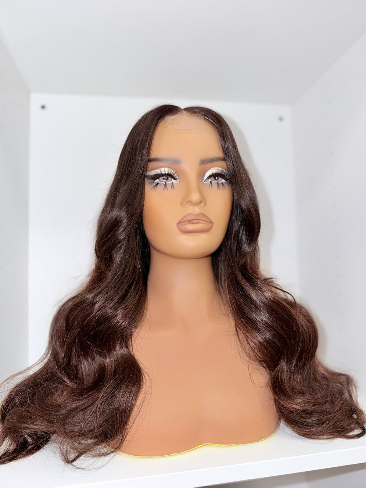"Brianna" - 20" Body Wave (Med - 2x6 Closure) RTS